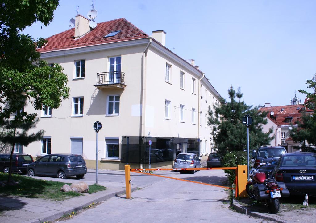 Old Town Apartment Antokolskio Vilnius Luaran gambar