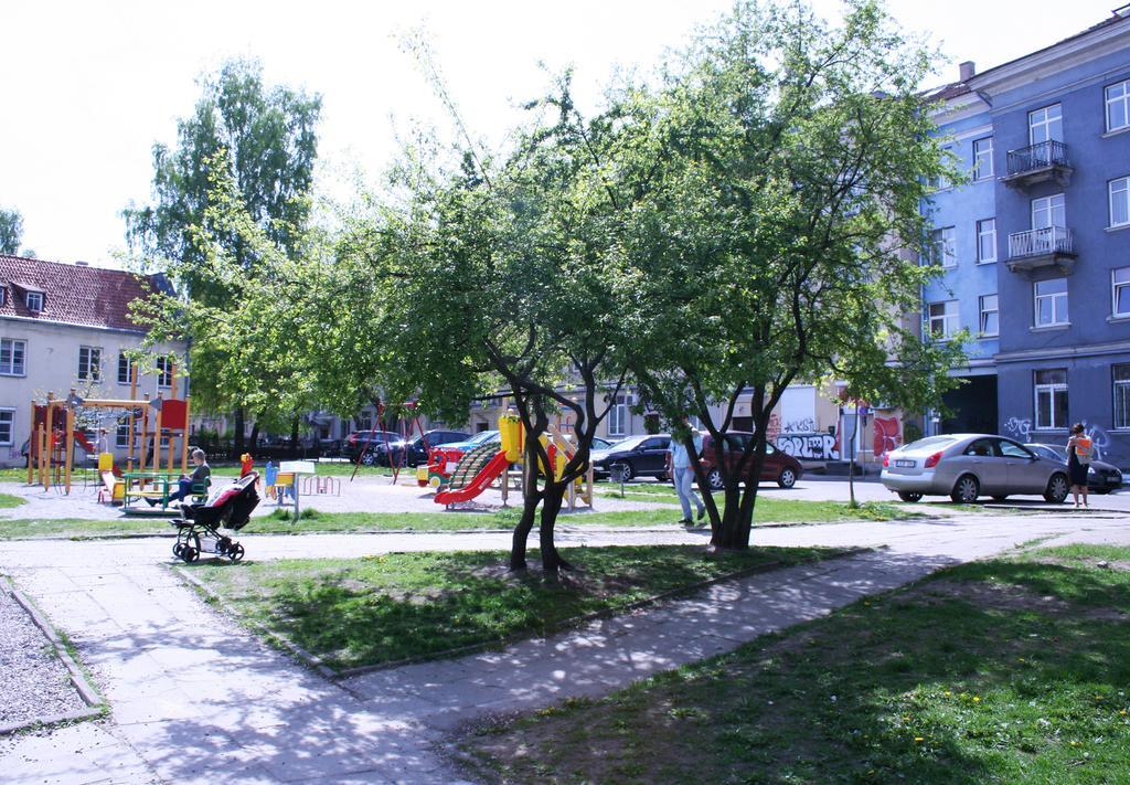 Old Town Apartment Antokolskio Vilnius Luaran gambar